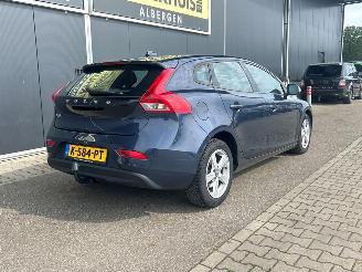 Volvo V-40 1.6 D2 Kinetic picture 7