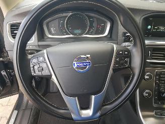 Volvo V-60 2.4 D6 AWD Plug-In Hybrid Summum picture 16