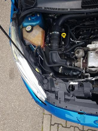 Ford Fiesta 1.0 EcoBoost Titanium picture 13