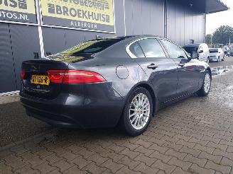 Jaguar XE 2.0 D Portfolio picture 8