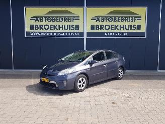 Schadeauto Toyota Prius 1.8 Plug-in Executive Business 2013/11