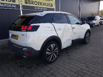 Peugeot 3008 1.2 PureTech Première picture 8