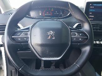 Peugeot 3008 1.2 PureTech Première picture 18