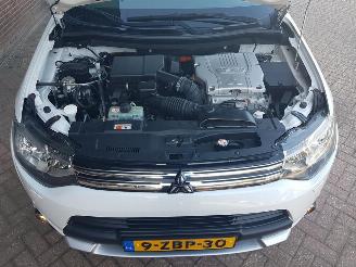 Mitsubishi Outlander 2.0 PHEV Executive Edition X-Line picture 21