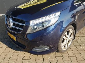 Mercedes V-klasse 250d Lang Avantgarde Edition picture 9