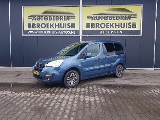Voiture accidenté Peugeot Partner Tepee Electric Active 2017/9