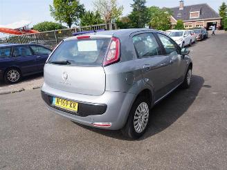 Uttjänta bilar auto Fiat Punto Evo 1.4 2011/2