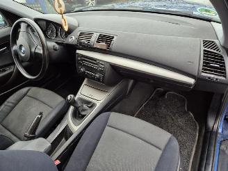 BMW 1-serie 116i picture 9