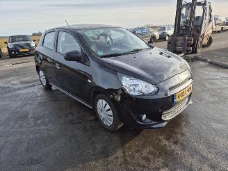 Mitsubishi Space-star 1.0 12v picture 4