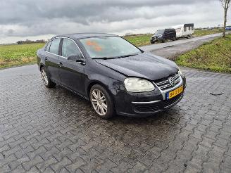 Volkswagen Jetta 1.6 FSi picture 4