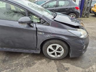 Toyota Prius 1.8 Plug-in picture 5