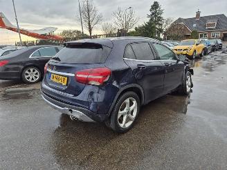 Damaged car Mercedes GLA 180 2017/8