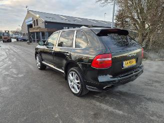 Porsche Cayenne S 4.8 V8 picture 2