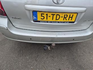 Toyota Avensis wagon  2.4 16v picture 9