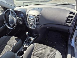 Hyundai I-30 Crosswagon 1.4 picture 5