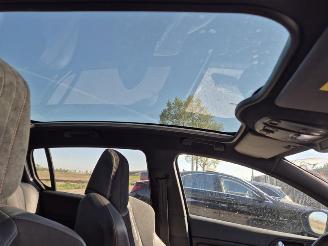 Peugeot 308 1.6 16v GTi 270 picture 12