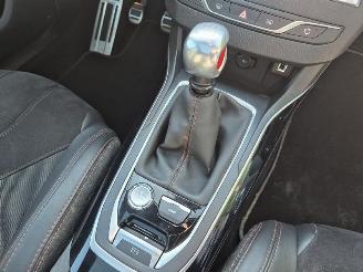 Peugeot 308 1.6 16v GTi 270 picture 11