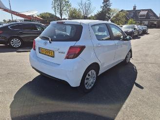 Toyota Yaris 1.33 picture 1