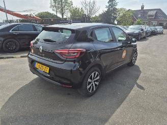 Schadeauto Renault Clio 1.0 TCe 2023/10
