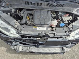 Volkswagen Up! 1.0 12v picture 11