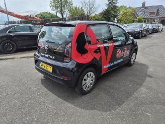 Voiture accidenté Volkswagen Up! 1.0 12v 2018/1