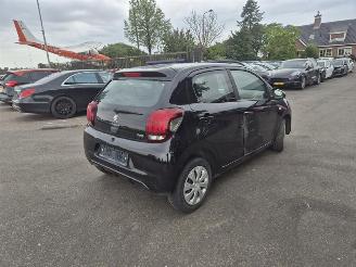Voiture accidenté Peugeot 108 1.0 12v VVT 2022/1