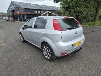 Fiat Punto .09 TwinAir Turbo picture 2