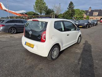 Vaurioauto  passenger cars Volkswagen Up! 1.0 12v 2012/10
