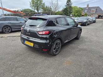 Unfallwagen Renault Clio 1.2 TCe GT 2017/7