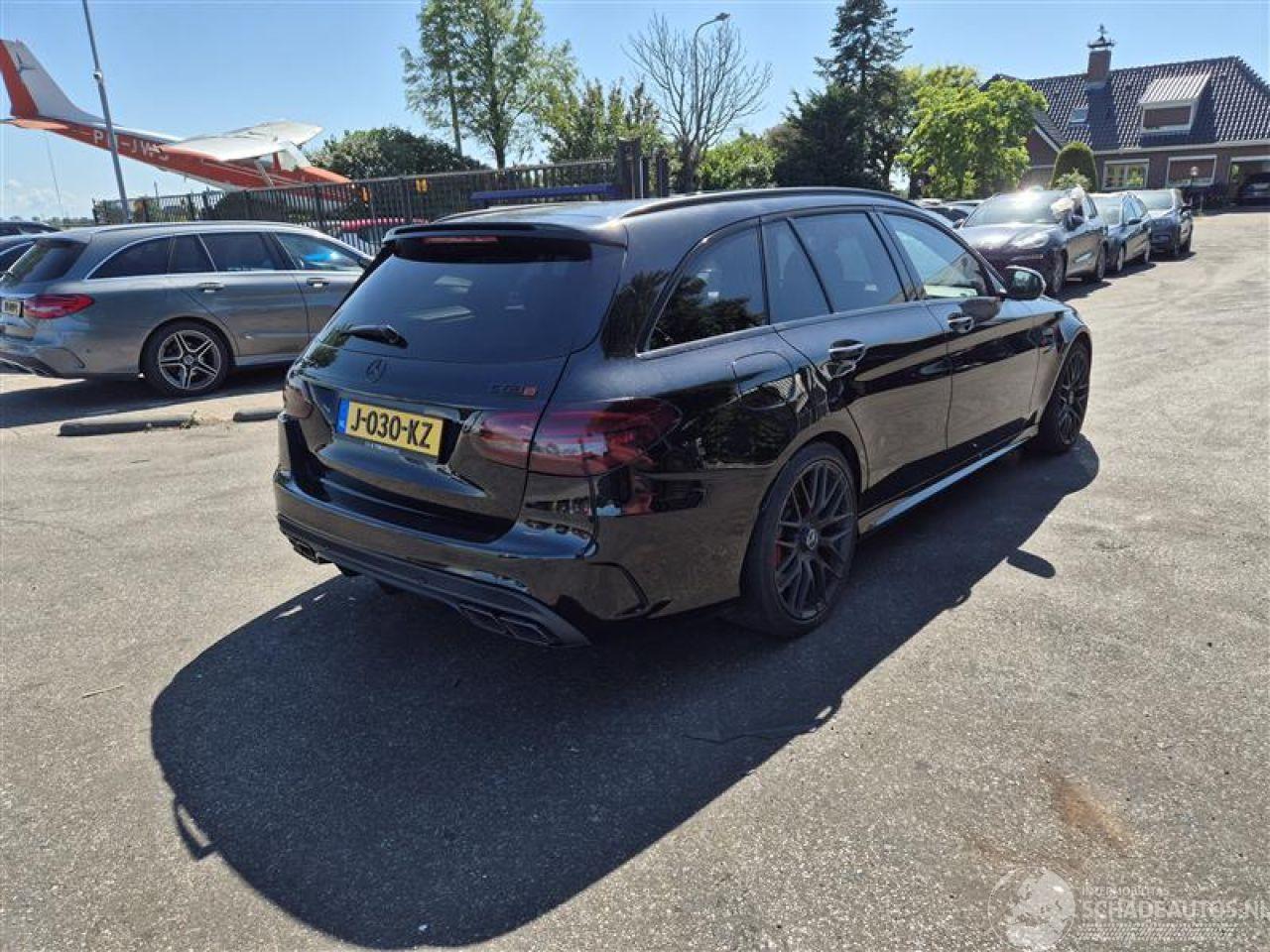 Mercedes C-klasse Estate C-63 AMG 4.0 V8 Biturbo