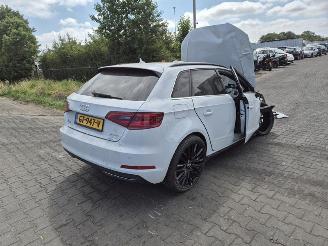 Audi A3 1.4 TFSi e Tron picture 1