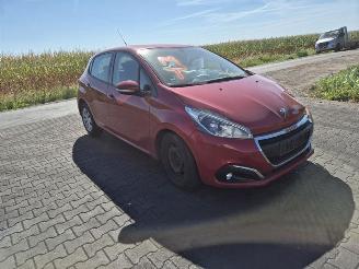 Peugeot 208 1.2 Vti picture 4