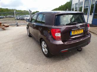 Toyota Urban Cruiser 1.3VVT-i Comfort picture 3