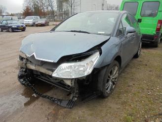 Coche siniestrado Citroën C4 C4 Berline (LC), Hatchback 5-drs, 2004 / 2011 1.6 16V 2005/2