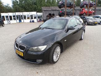 uszkodzony samochody osobowe BMW 3-serie 320I coupe 2009/1