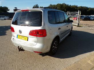 Volkswagen Touran 1.6 TDI Comfortline BlueMotion 7P. picture 4