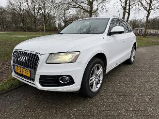 Vaurioauto  passenger cars Audi Q5  2014/1