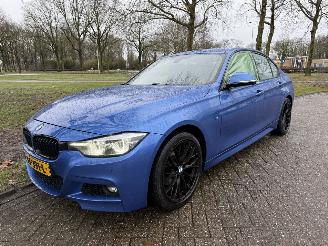 Damaged car BMW 3-serie 318i M Sport Edition 2018/1
