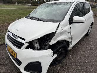 Peugeot 108  picture 9