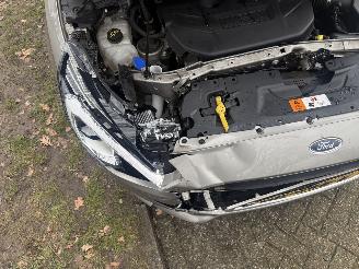 Ford S-Max  picture 12