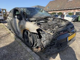 Volkswagen Golf  picture 7