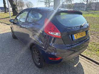 Ford Fiesta  picture 3