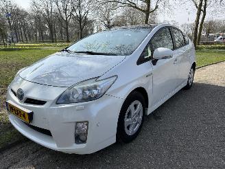 Vaurioauto  passenger cars Toyota Prius  2010/1