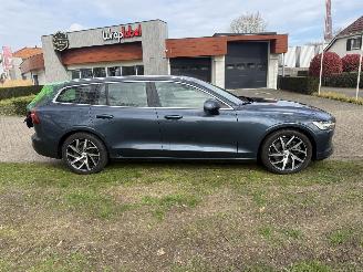 Volvo V-60  picture 6