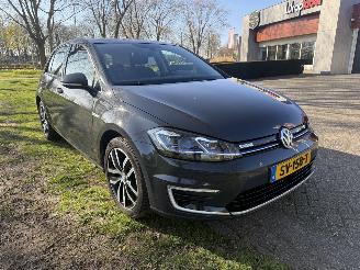 Volkswagen e-Golf  picture 7