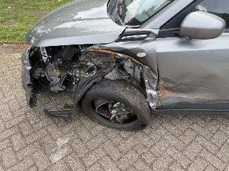 Suzuki Vitara  picture 11