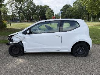 Volkswagen Up!  picture 2
