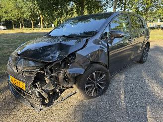 Vaurioauto  passenger cars Toyota Verso  2018/1