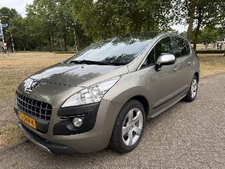 Damaged car Peugeot 3008  2009/1