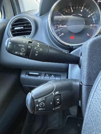 Peugeot 3008  picture 17